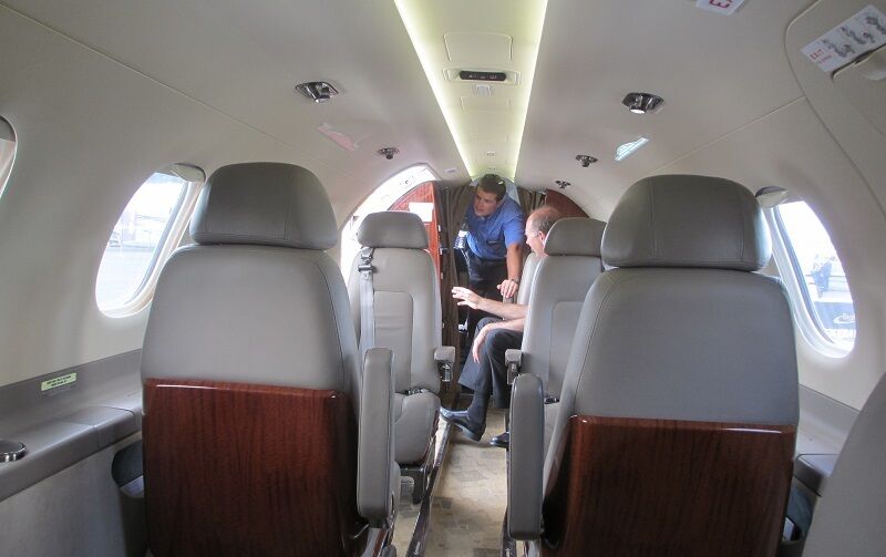 Embraer Phenom 300 Private Jet